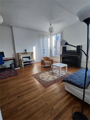 appartement à la vente -   02200  SOISSONS, surface 128 m2 vente appartement - APR744173
